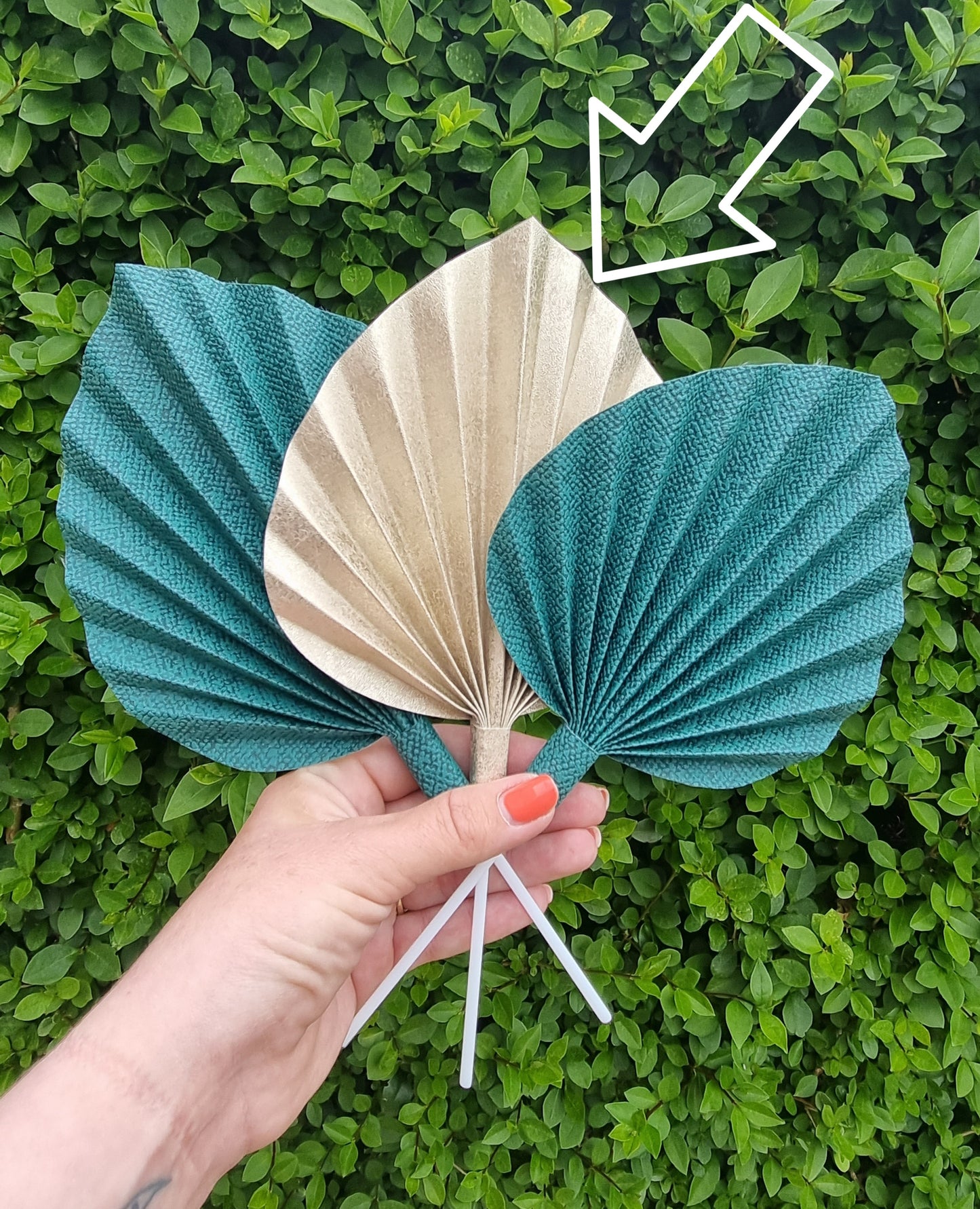 Medium palm spear (Handmade to order)