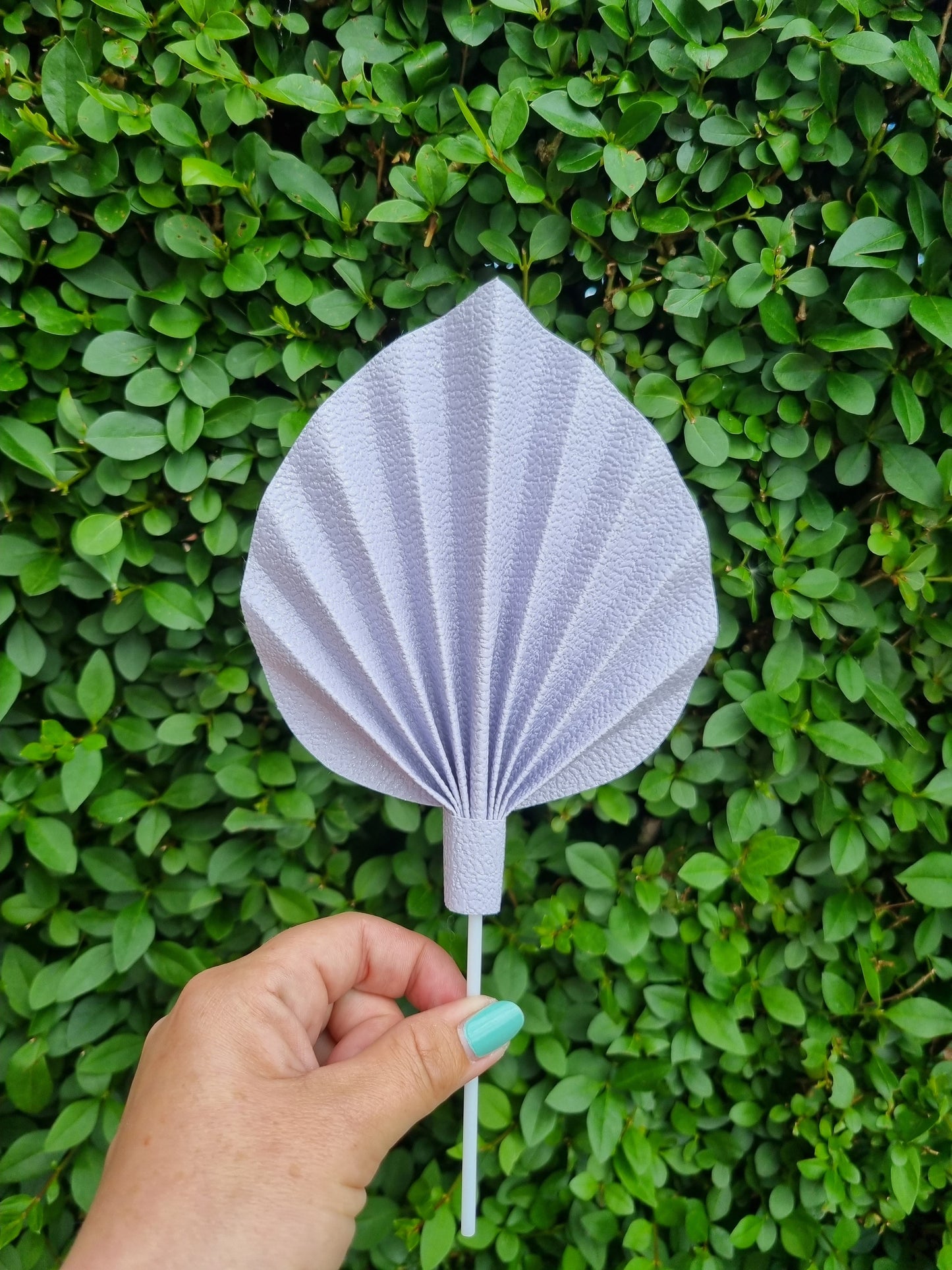 Medium palm spear (Handmade to order)