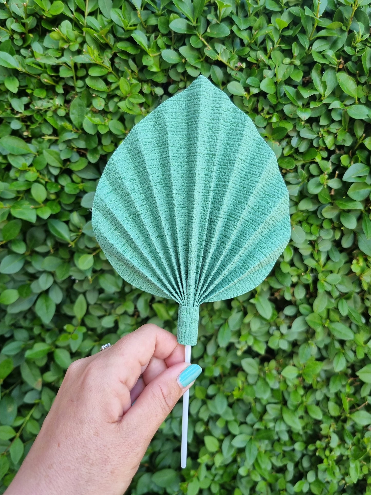 Small palm spear (Handmade to order)