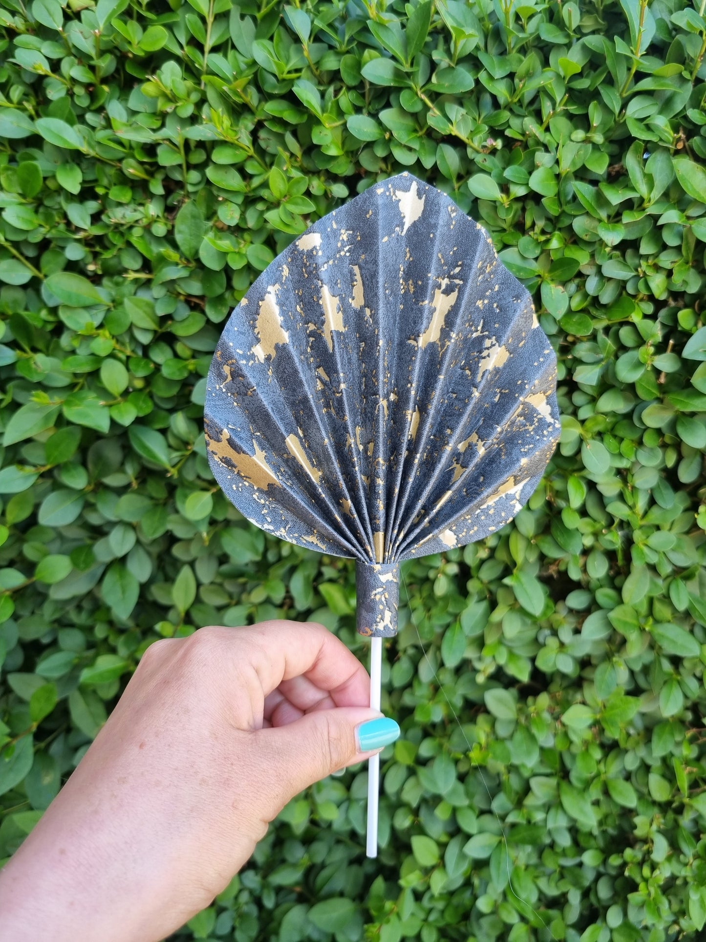 Medium palm spear (Handmade to order)