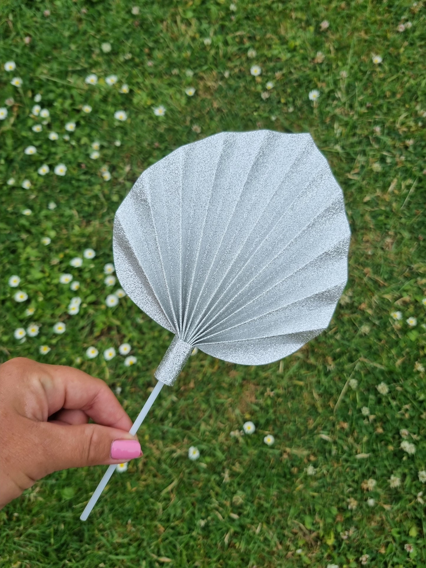 Small palm spear (Handmade to order)