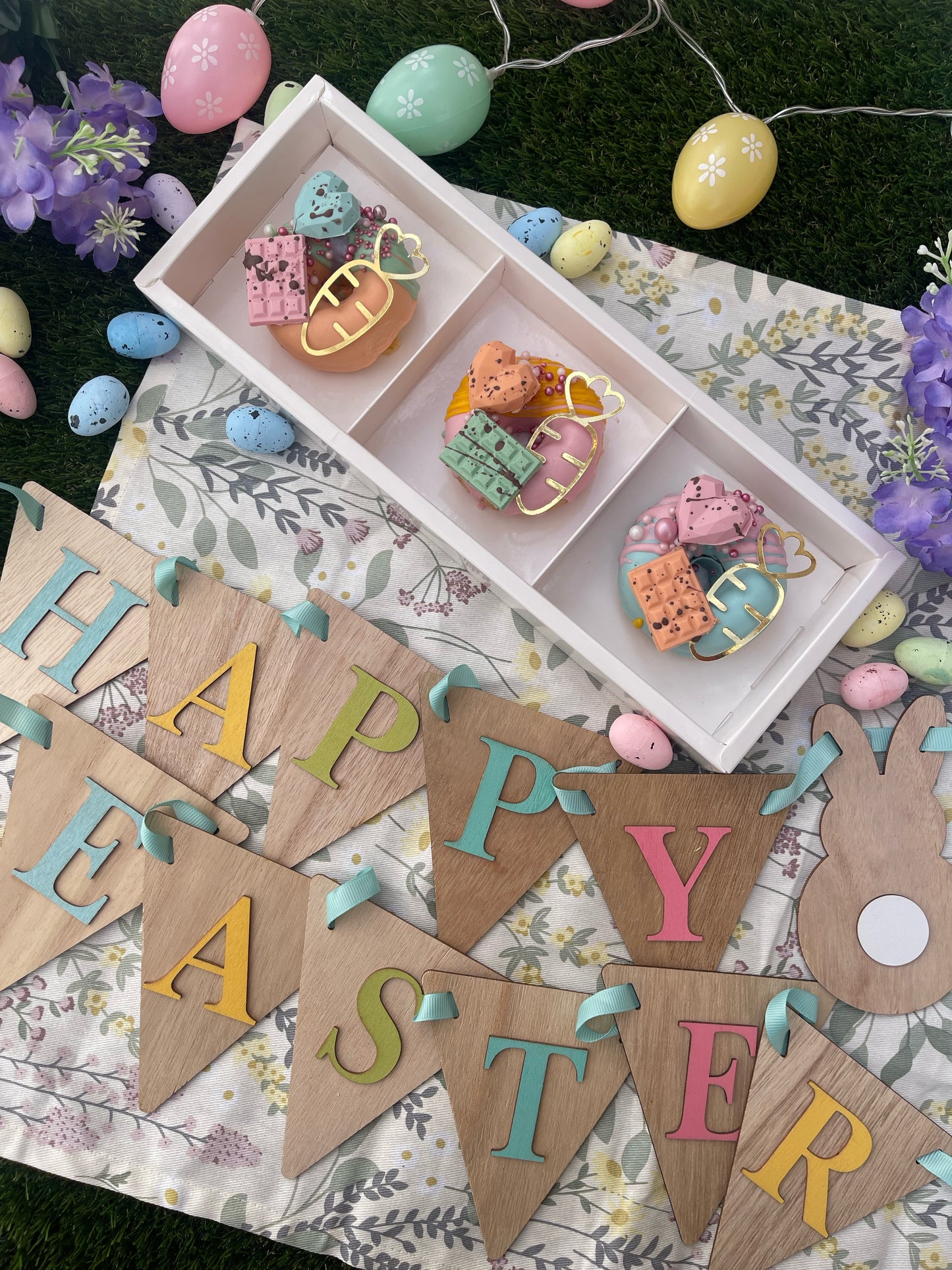 Easter toppers x12 (Style 1)