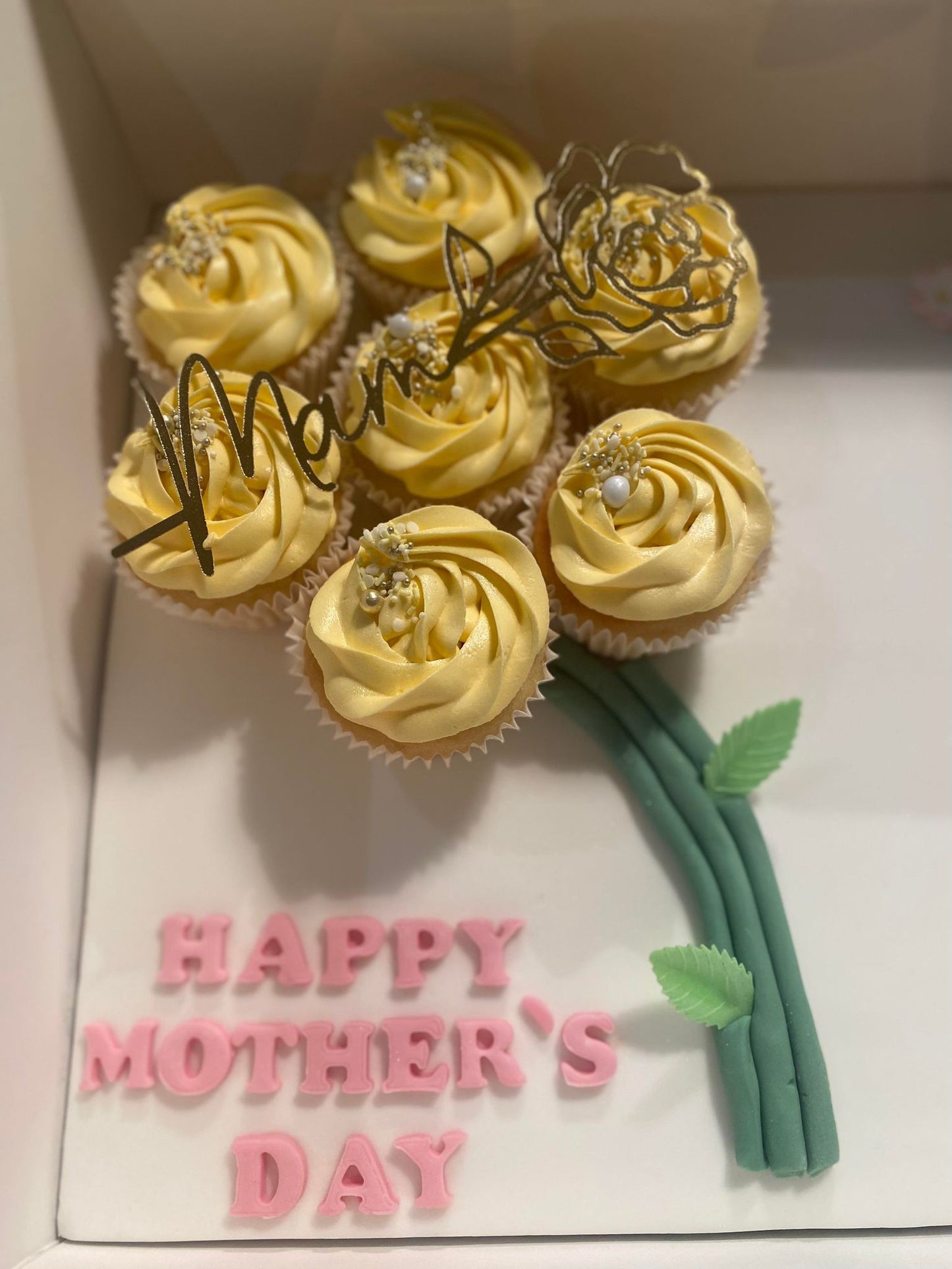 Peony Rose Cupcake Topper x1