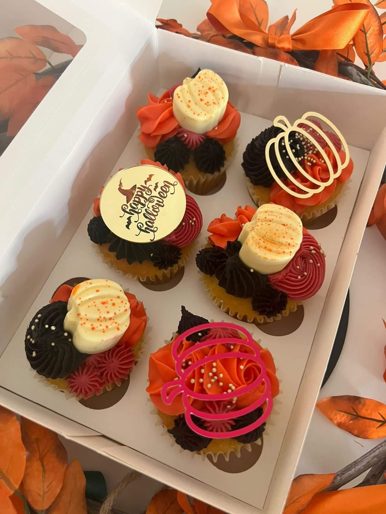 Pumpkin Cupcake Toppers x6